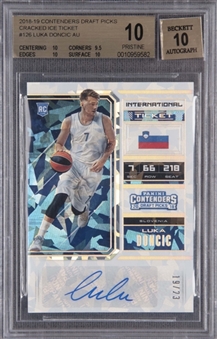 2018/19 Panini Contenders Draft Picks "Cracked Ice" Ticket #126 Luka Doncic Signed Rookie Card (#19/23) – BGS PRISTINE 10/BGS 10